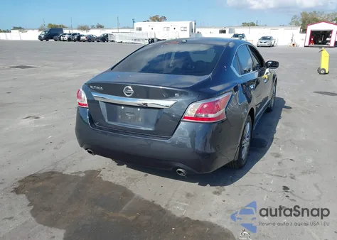 2015 Nissan Altima 2.5 S from USA, damaged, VIN 1N4AL3AP7FC445051